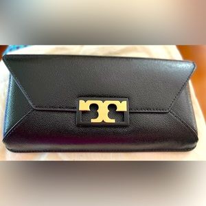 Tory Burch Gigi Caviar clutch - black